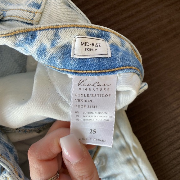 Light wash Distressed KanCan Jeans - Picture 7 of 7